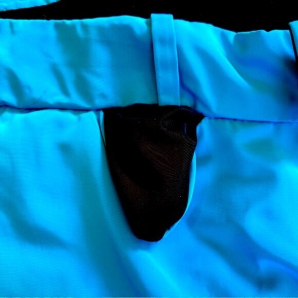 Diesel beachwear peacock blue lightweight swim trunks. Men's size 30 - Picture 9 of 14